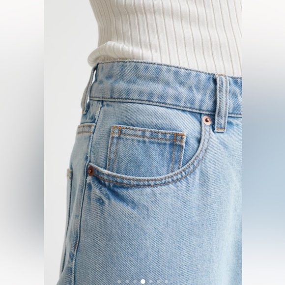 H&M 5-Pocket Wide High Jeans -Wash Denim - Picture 3 of 13